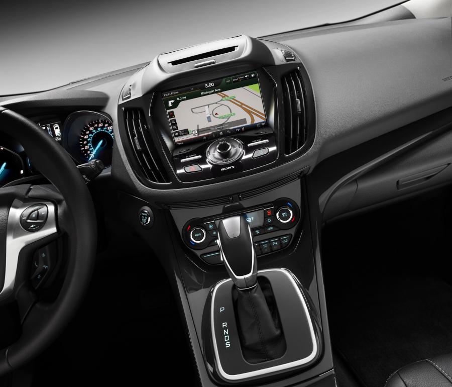  Ford Escape 2013 года  (фото 154 из 222)